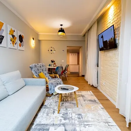 Apartamento 2 In The Same Building, Located In The Old Town Braşov